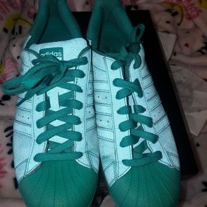 Adidas Low Shell Toe